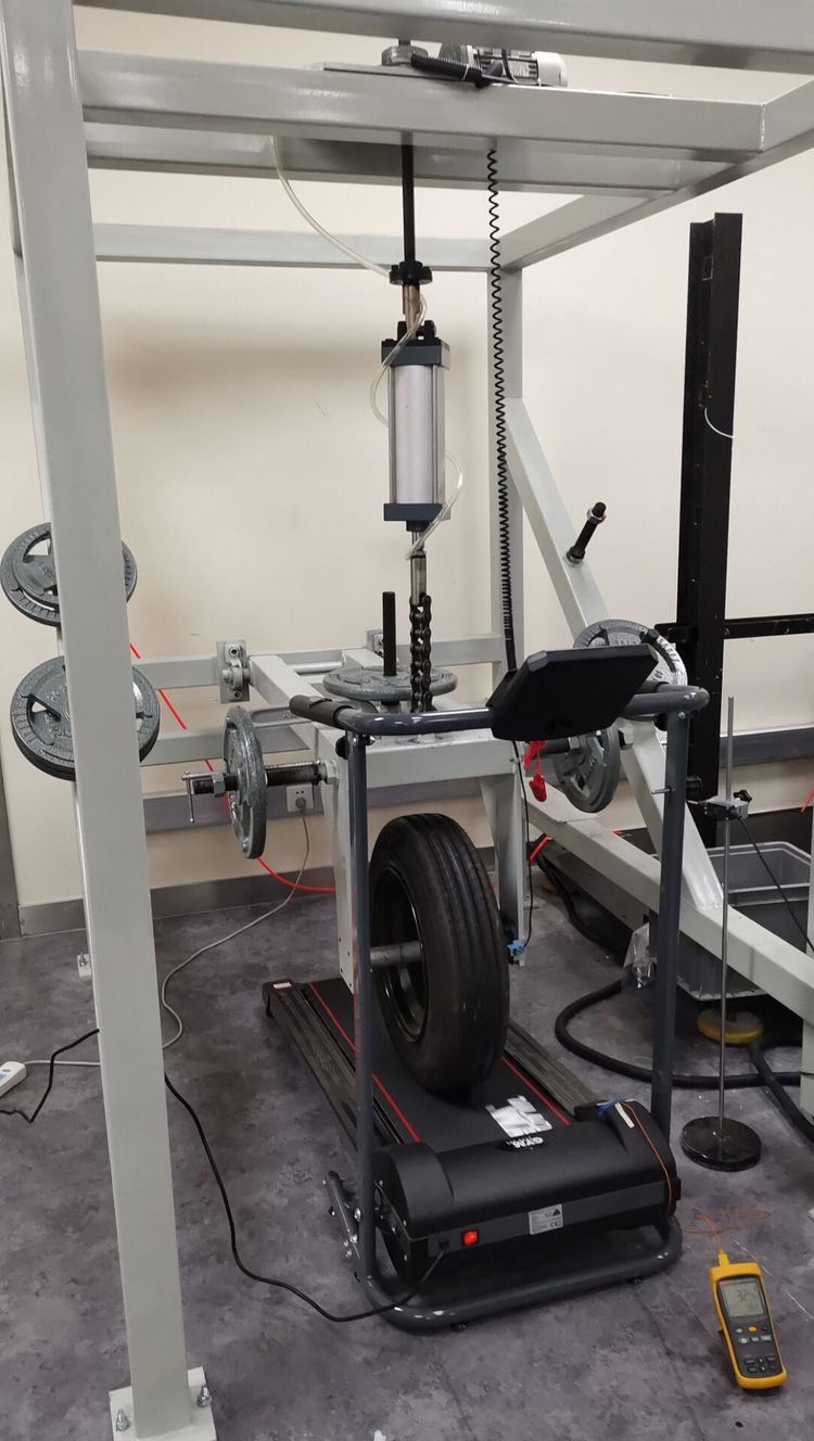 四川非標(biāo)試驗(yàn)機(jī)的技術(shù)突破與工業(yè)適配性